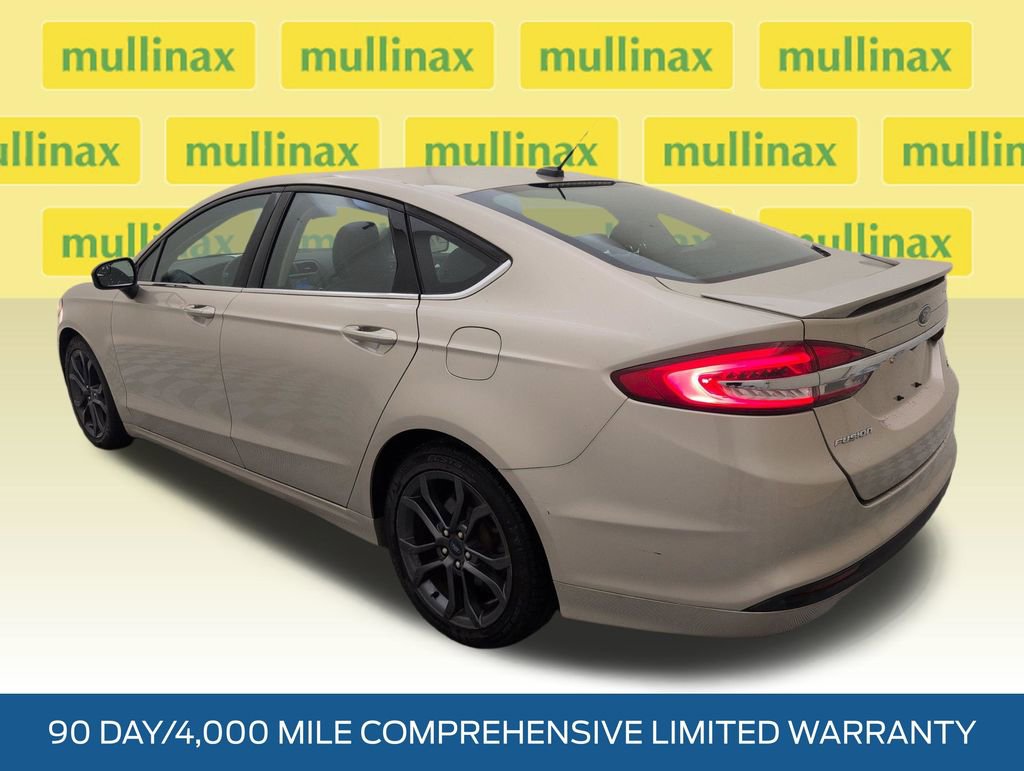 Certified 2018 Ford Fusion SE w/ Equipment Group 201A FWD image 9