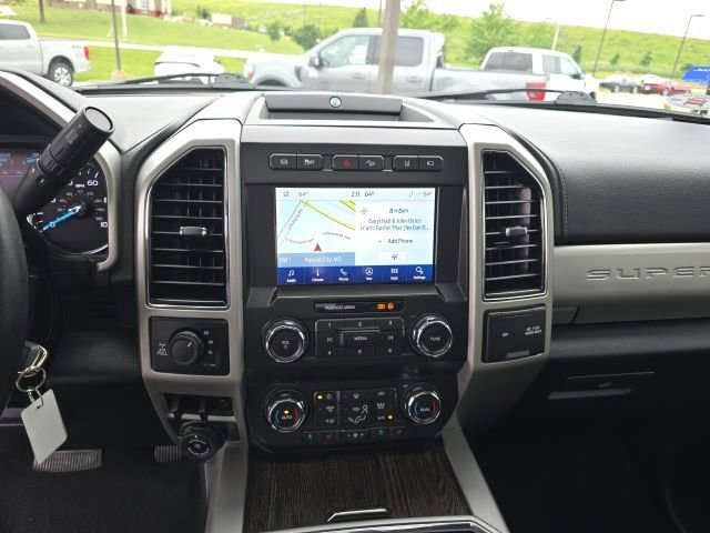 Certified 2021 Ford F350 Lariat w/ Chrome Package AWD/4WD image 21