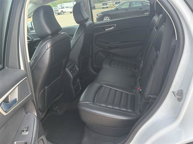 Certified 2024 Ford Edge SEL AWD/4WD image 5