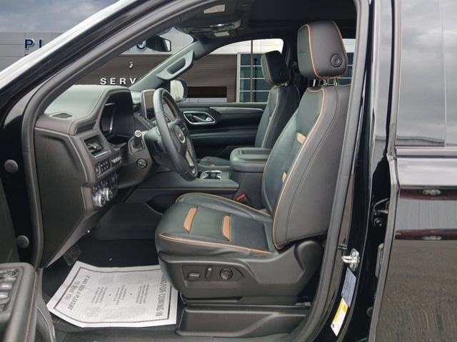 Used 2023 GMC Yukon AT4 w/ AT4 Premium Plus Package AWD/4WD image 9