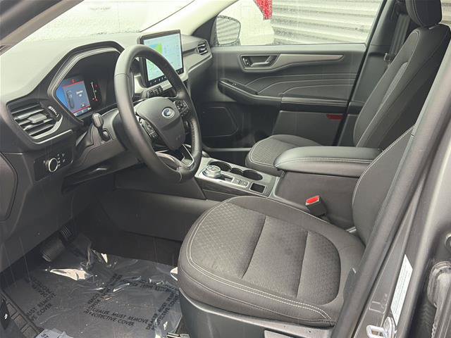 Certified 2025 Ford Escape Active w/ Tech Pack #1 AWD/4WD image 9