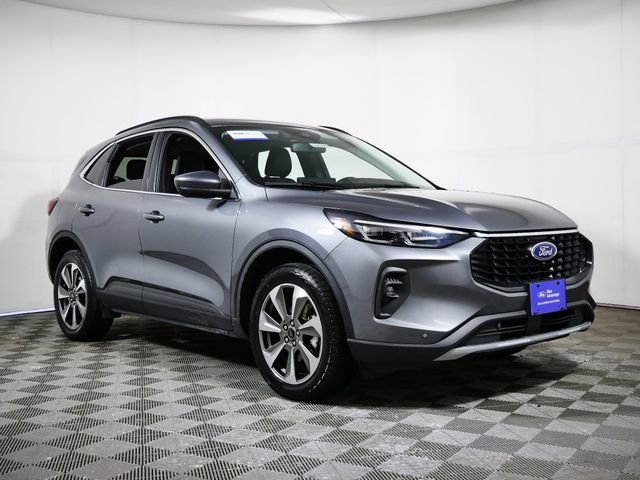 Certified 2024 Ford Escape Platinum image 1