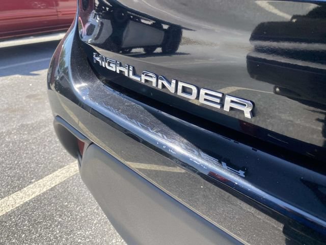 Used 2023 Toyota Highlander XLE FWD image 10