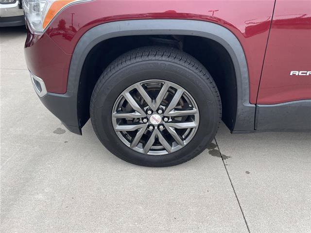 Used 2018 GMC Acadia SLT FWD image 10