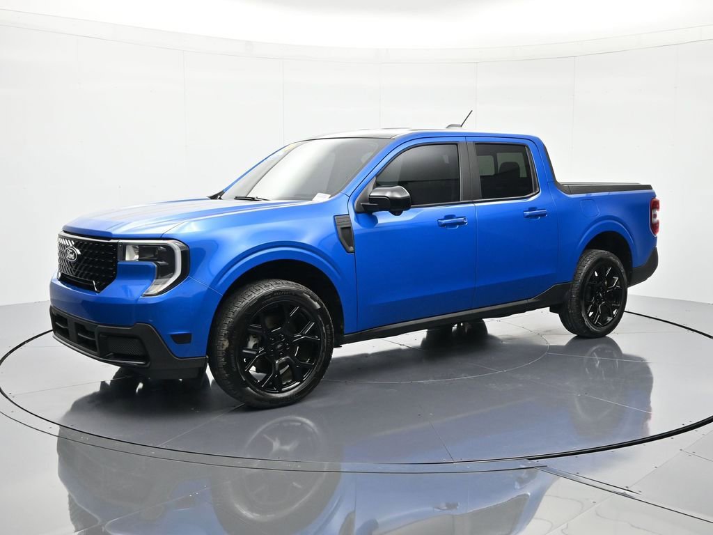 Certified 2025 Ford Maverick Lariat w/ Black Appearance Package