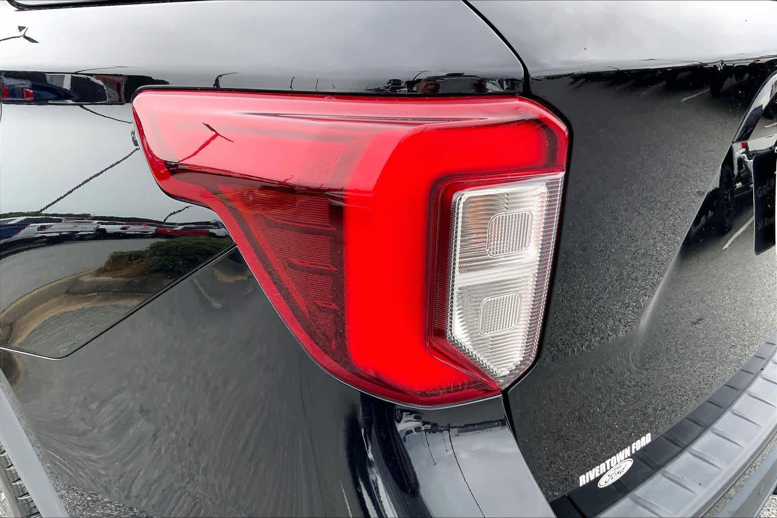 Certified 2023 Ford Explorer ST w/ Equipment Group 401A AWD/4WD image 28