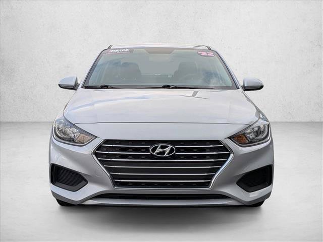 Used 2022 Hyundai Accent SE FWD image 2