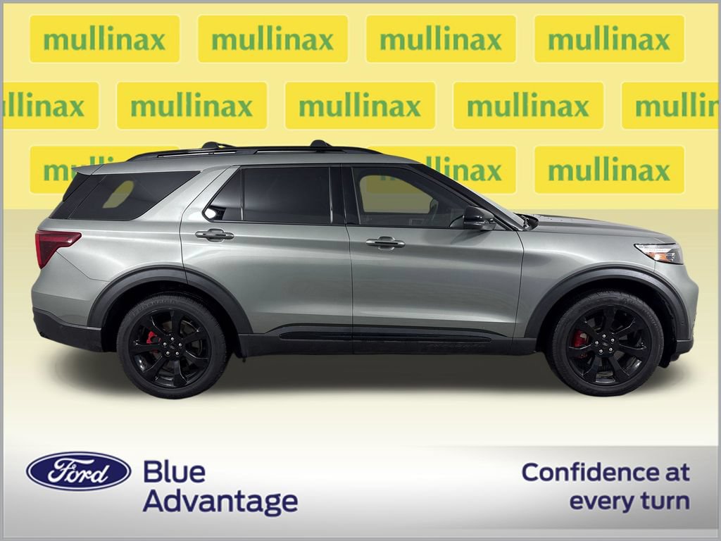 Certified 2020 Ford Explorer ST w/ ST Street Pack AWD/4WD image 2