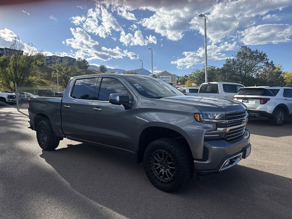 Used 2020 Chevrolet Silverado 1500 High Country w/ Technology Package image 8