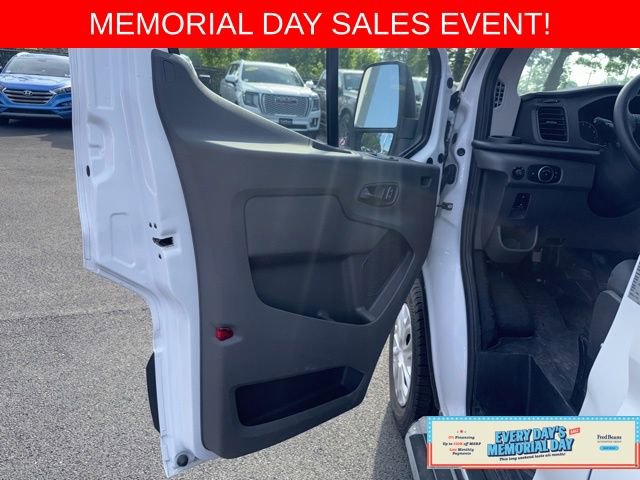 Certified 2024 Ford Transit 250 Low Roof w/ Exterior Upgrade Package RWD image 17