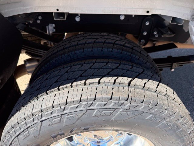 Certified 2022 Ford F350 4x4 Crew Cab DRW Super Duty image 43