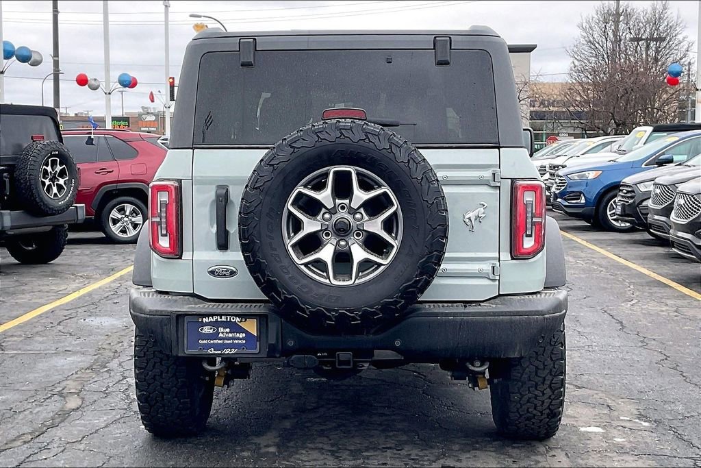 Certified 2024 Ford Bronco Badlands image 3
