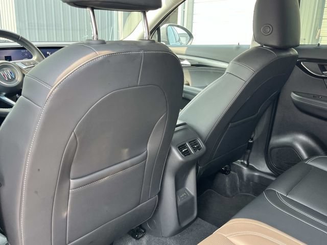 Used 2024 Buick Envision Preferred AWD/4WD image 23