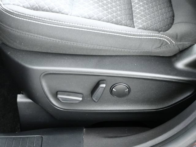 Certified 2023 Ford Escape Active AWD/4WD image 18