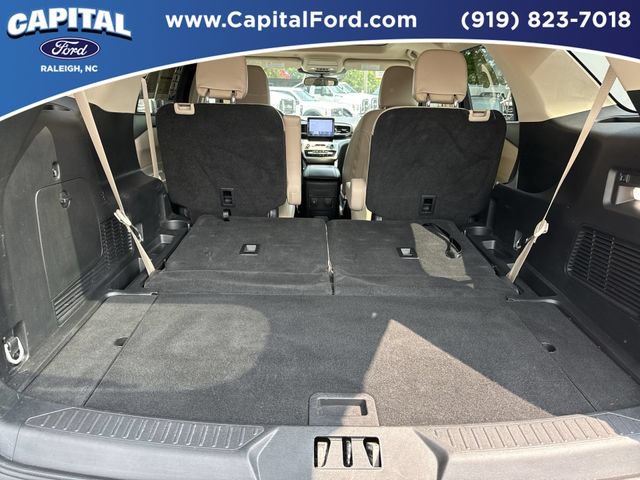 Certified 2023 Ford Explorer XLT w/ Equipment Group 202A AWD/4WD image 16