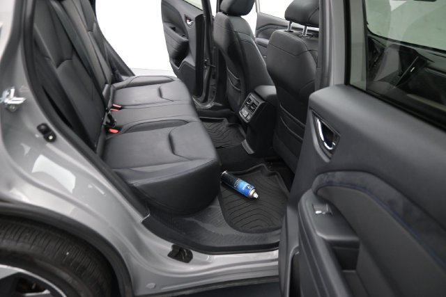 Used 2025 Subaru Forester Limited w/ Popular Package #1 AWD/4WD image 16