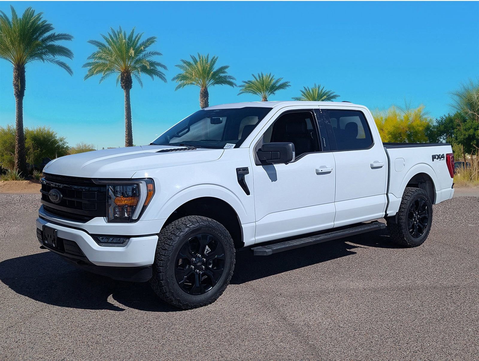 Certified 2022 Ford F150 XLT w/ Equipment Group 302A High image 31