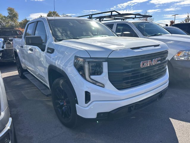 Used 2025 GMC Sierra 1500 Pro w/ Graphite Edition AWD/4WD image 3
