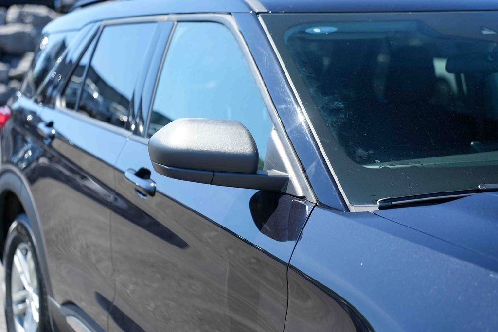 Certified 2023 Ford Explorer XLT AWD/4WD image 9