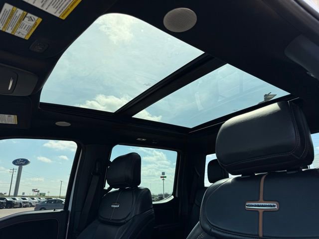 Certified 2022 Ford F150 Platinum w/ Equipment Group 701A High image 22