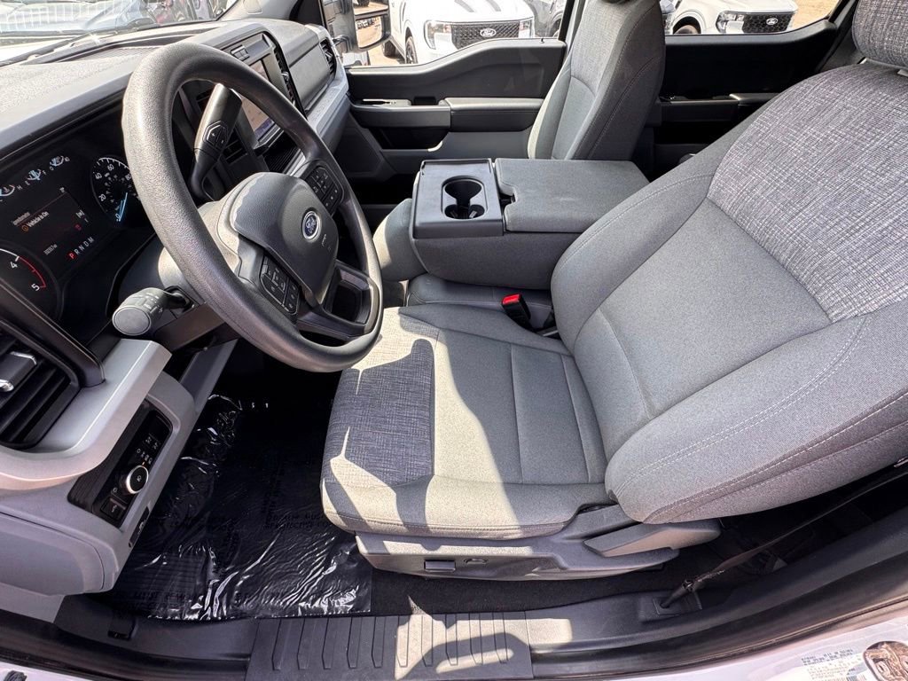 Certified 2025 Ford F250 XLT w/ FX4 Off-Road Package AWD/4WD image 17