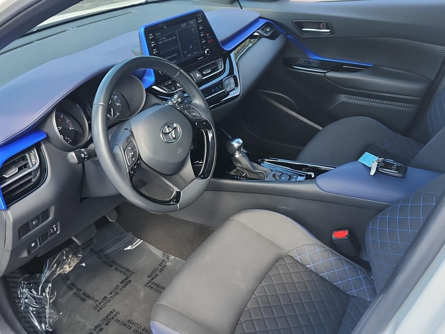 Used 2021 Toyota C-HR XLE FWD image 15