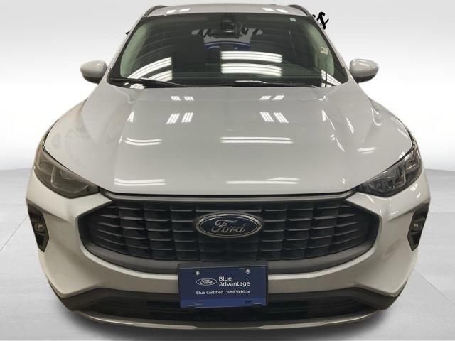 Certified 2025 Ford Escape Platinum image 4