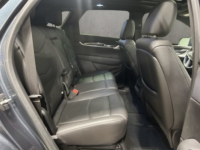 Used 2020 Cadillac XT5 Premium Luxury AWD/4WD image 21