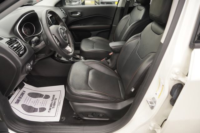 Used 2019 Jeep Compass Limited w/ Safety & Security Group AWD/4WD image 9