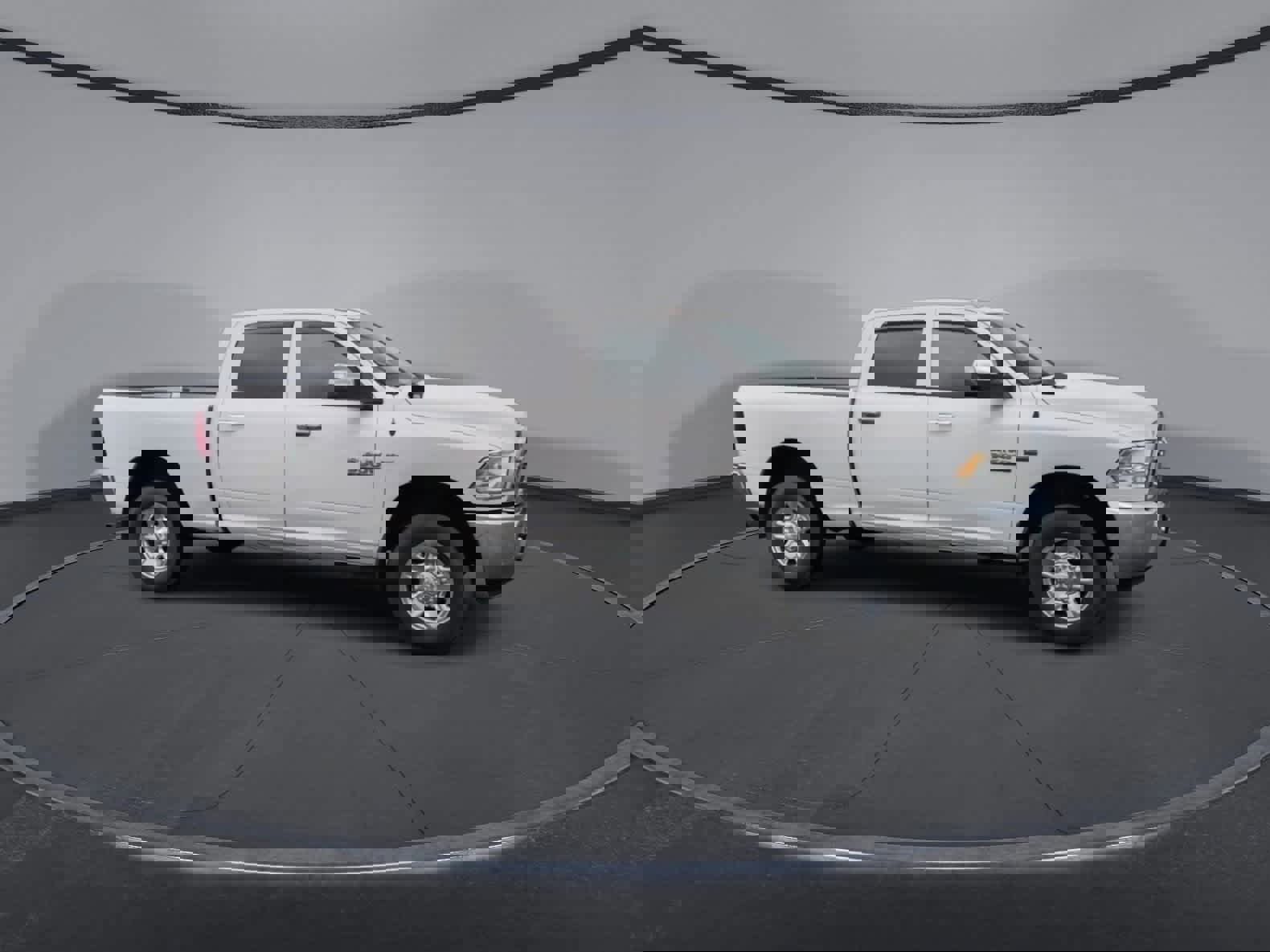 Used 2018 RAM 3500 Tradesman w/ Chrome Appearance Group image 9