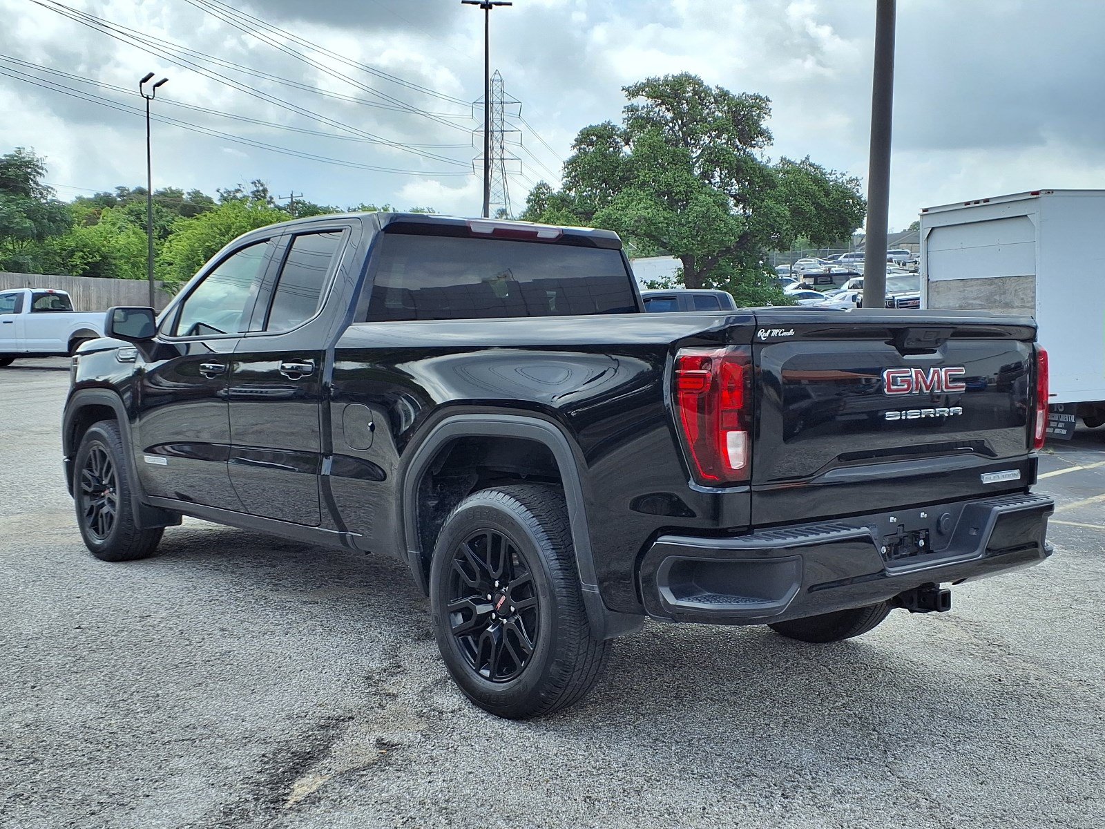 Used 2023 GMC Sierra 1500 Elevation RWD image 4