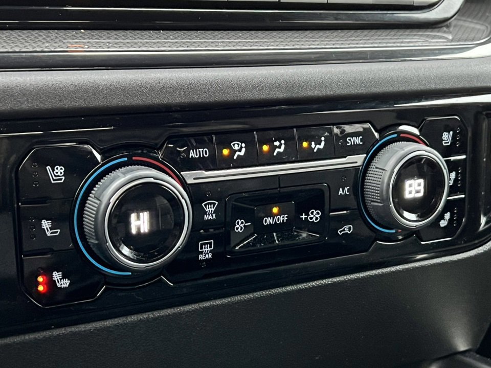 Used 2024 Chevrolet Silverado 2500 ZR2 w/ ZR2 Bison Edition image 37