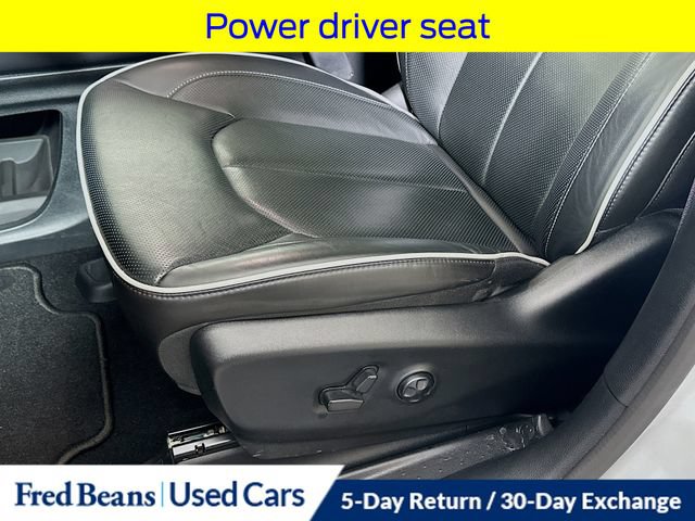 Used 2023 Chrysler Pacifica Limited w/ S Appearance Package FWD image 24