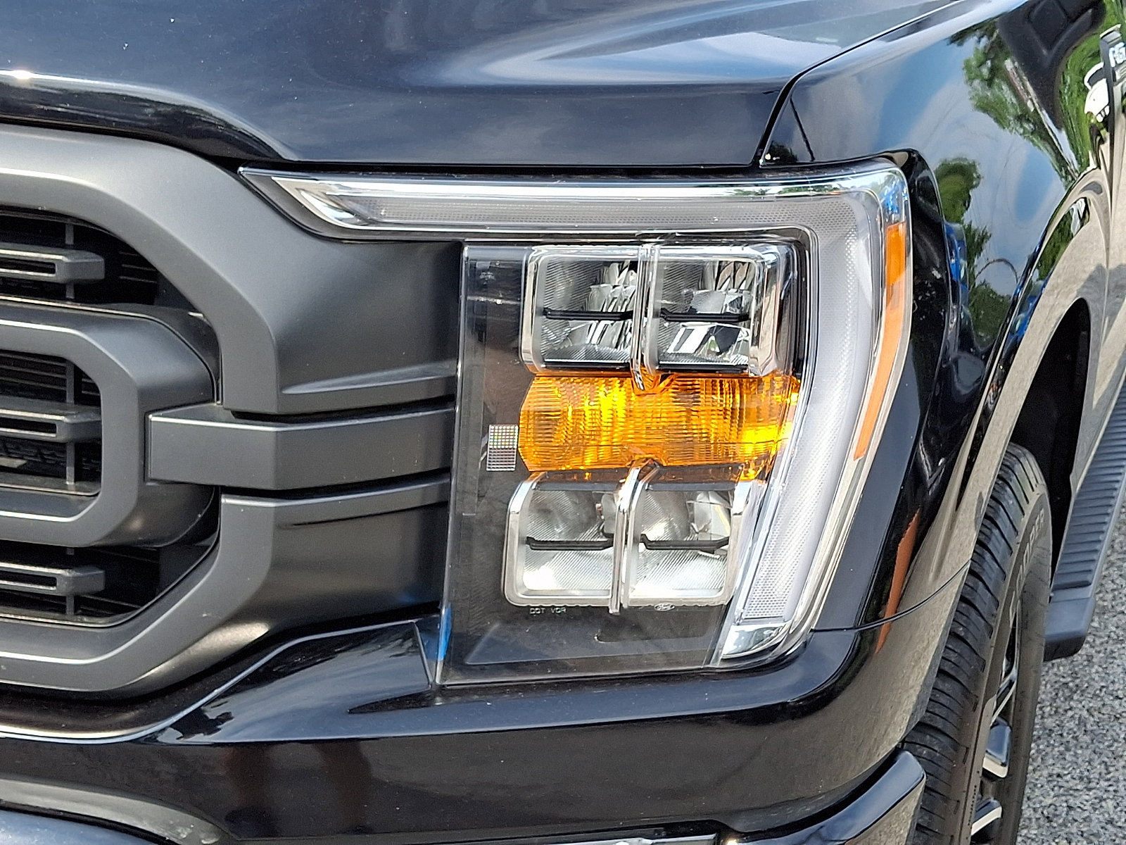 Certified 2022 Ford F150 XLT w/ Equipment Group 302A High AWD/4WD image 12