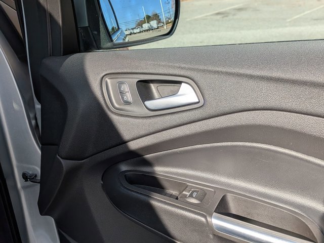 Certified 2019 Ford Escape Titanium image 38