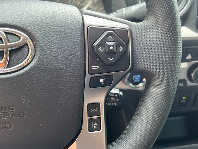 Used 2023 Toyota Tacoma SR5 RWD image 28