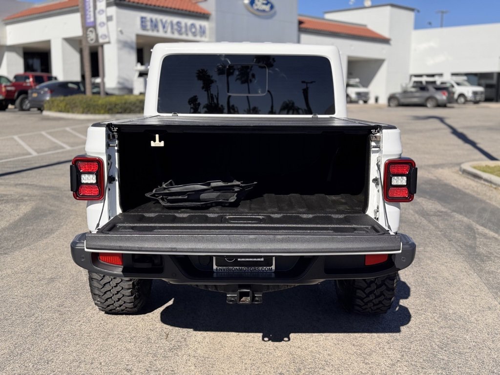 Used 2020 Jeep Gladiator Overland image 13
