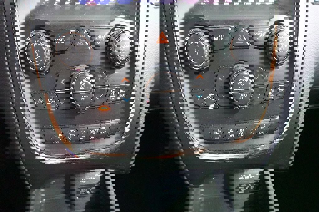 Used 2020 Dodge Durango GT AWD/4WD image 16