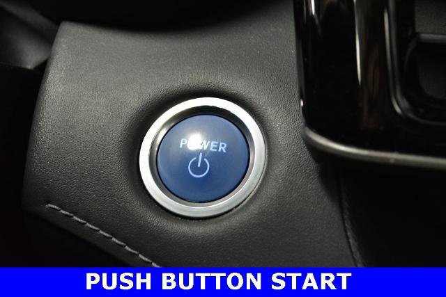 Used 2020 Toyota Highlander XLE image 20