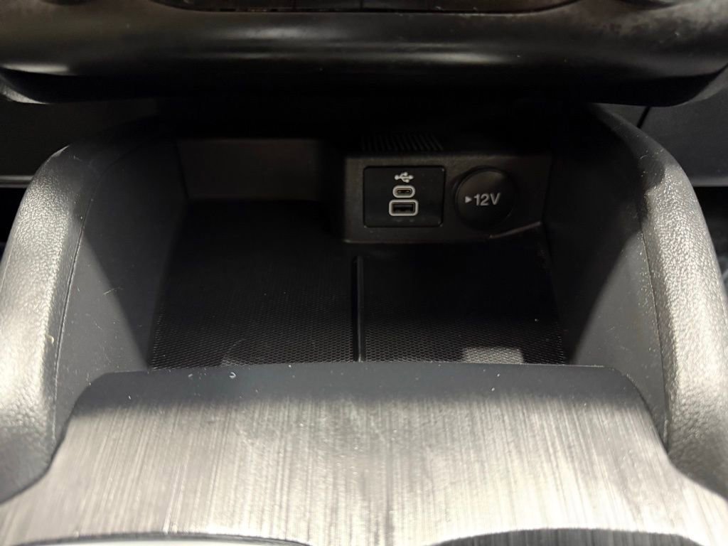 Certified 2025 Ford Escape ST-Line image 37