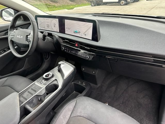Used 2024 Kia EV6 Light AWD/4WD image 8