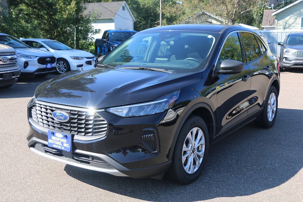 Certified 2024 Ford Escape Active AWD/4WD image 8