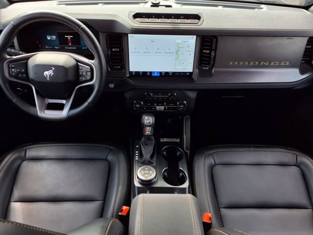 Certified 2025 Ford Bronco Badlands AWD/4WD image 18