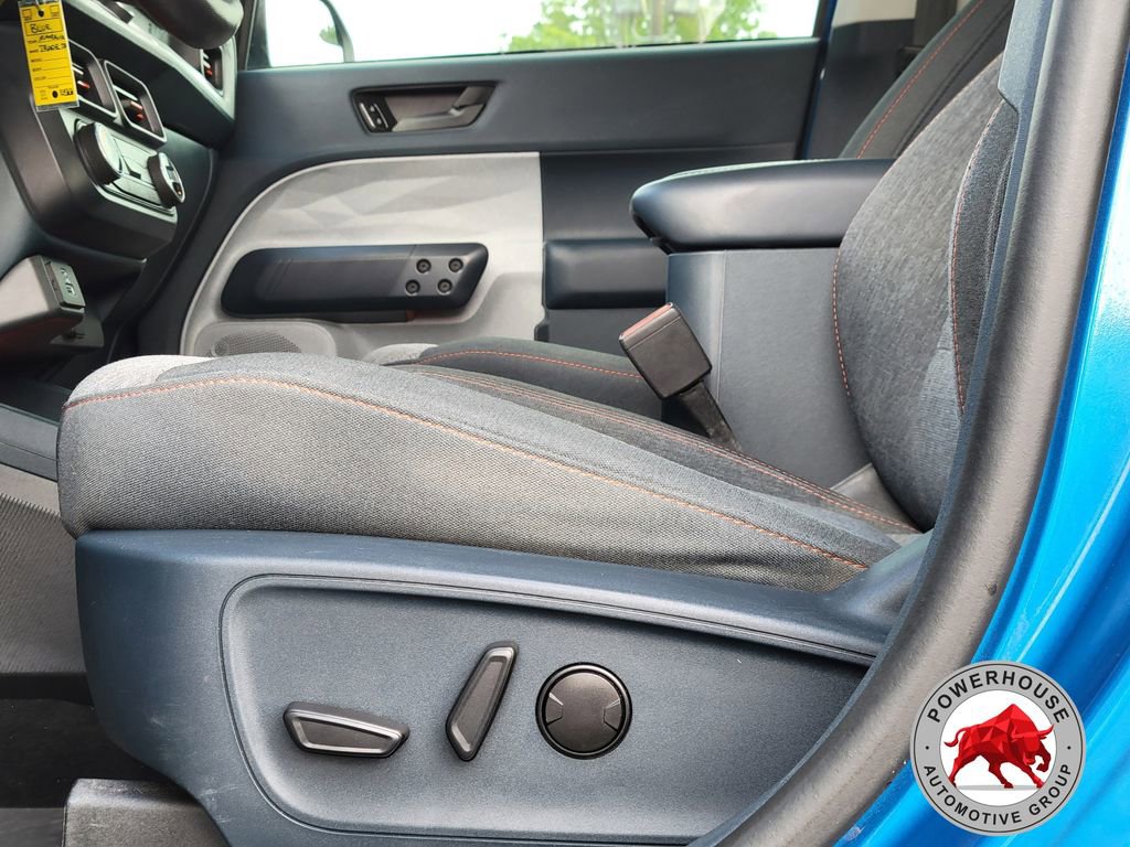 Certified 2022 Ford Maverick XLT w/ XLT Luxury Package FWD image 23