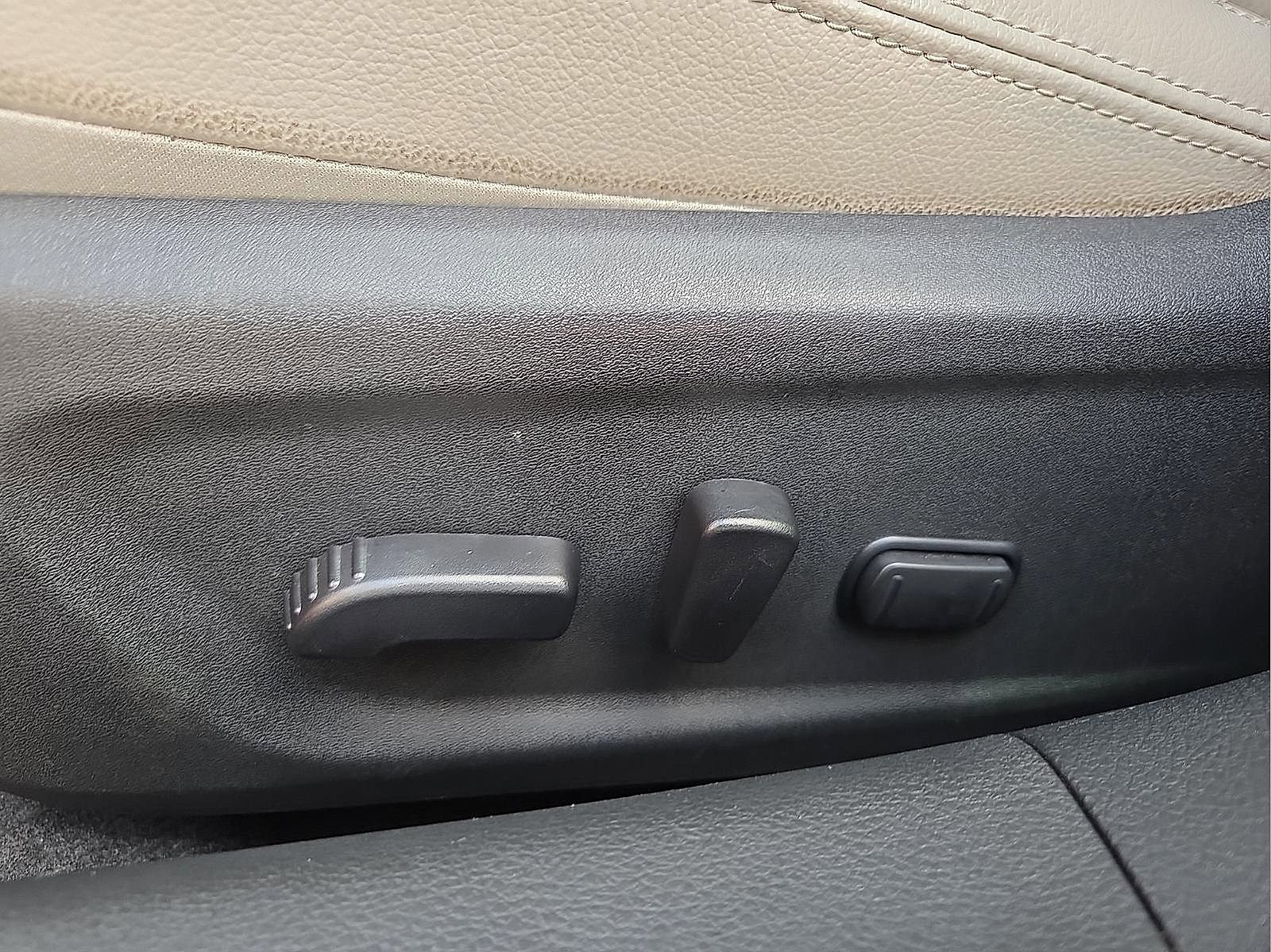 Used 2023 Nissan Altima 2.5 SL AWD/4WD image 15