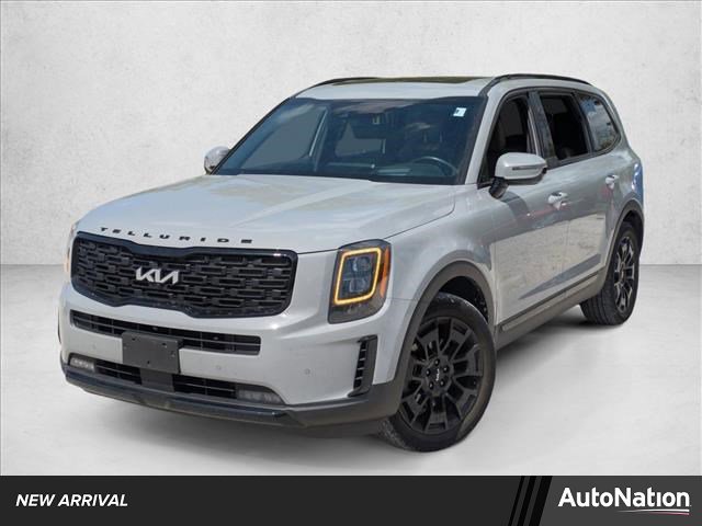 Used 2022 Kia Telluride SX w/ SX Prestige Package image 6