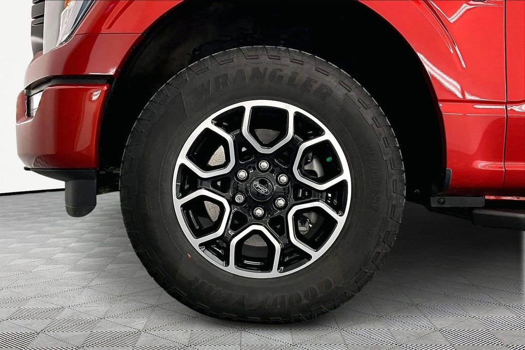 Certified 2023 Ford F150 XLT w/ Equipment Group 302A High image 11