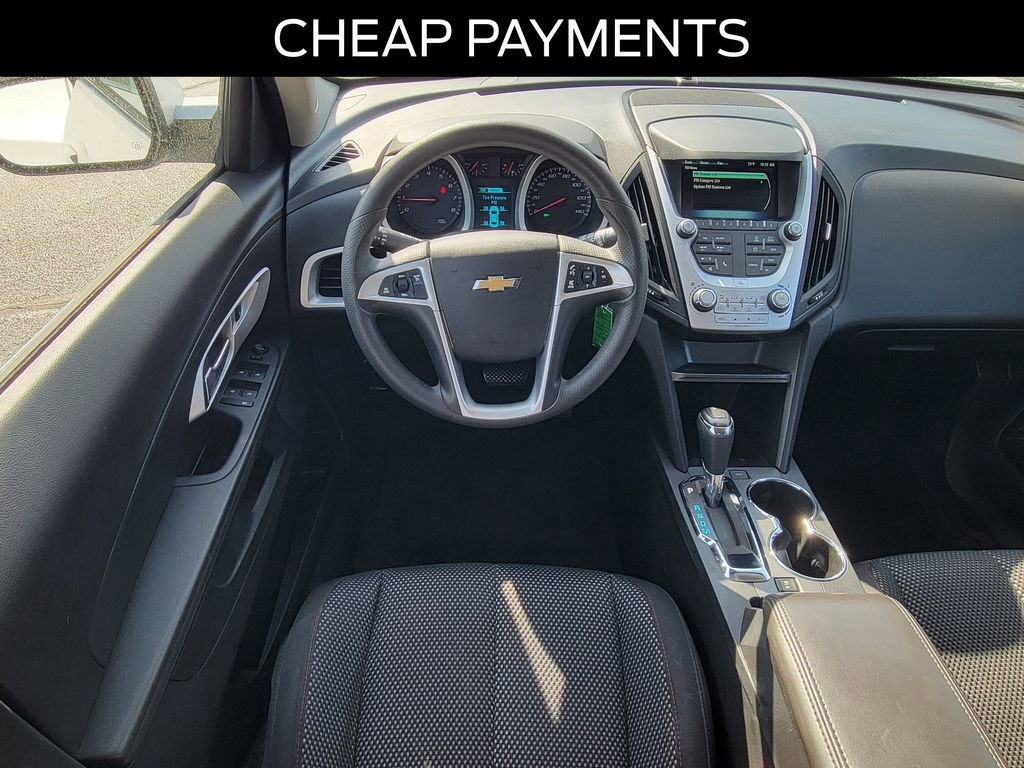 Used 2017 Chevrolet Equinox LT image 8