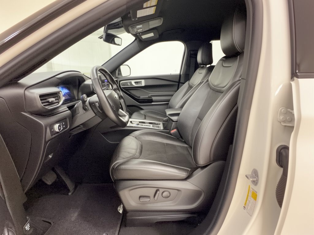 Certified 2022 Ford Explorer ST w/ ST Street Pack RWD image 5
