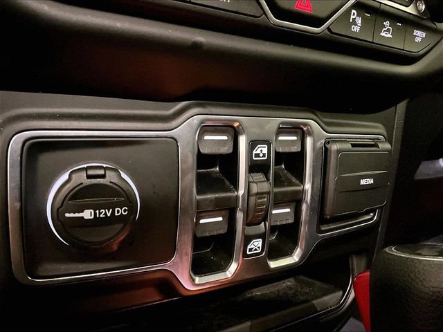Used 2021 Jeep Wrangler Unlimited Sport AWD/4WD image 31